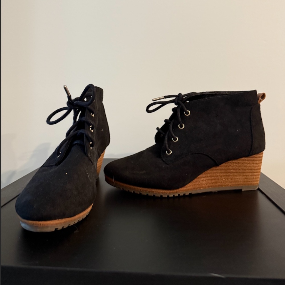 Black front tie ankle booties